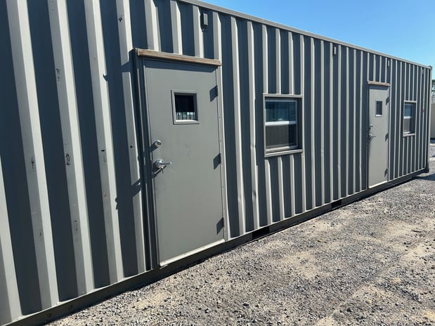 Images United Rentals - Storage Containers and Mobile Offices
