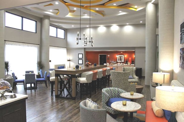 Images Hampton Inn Forsyth