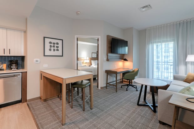 Images Staybridge Suites Pigeon Forge - Smoky Mtns by IHG