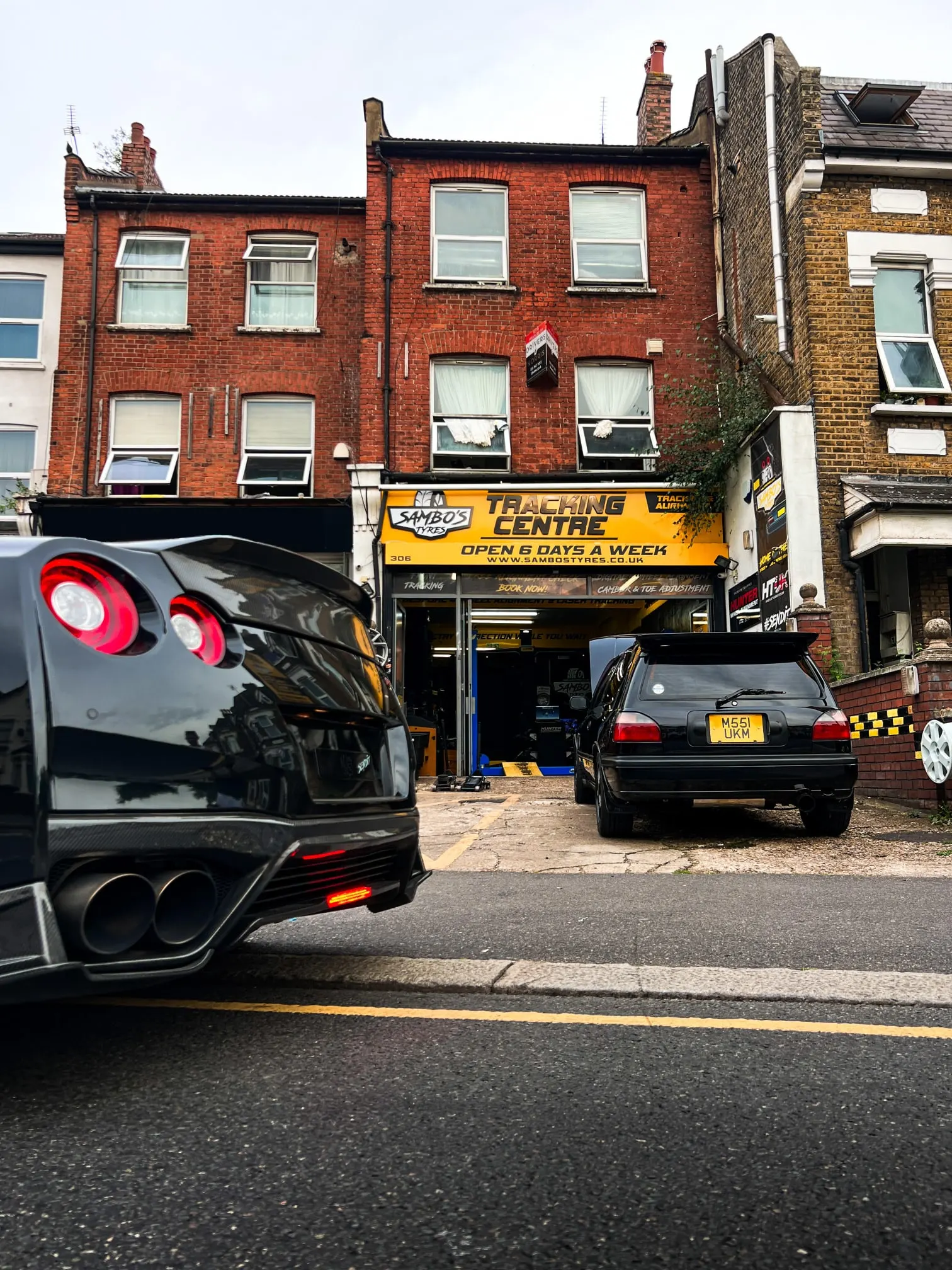 Images Sambo's Tyres