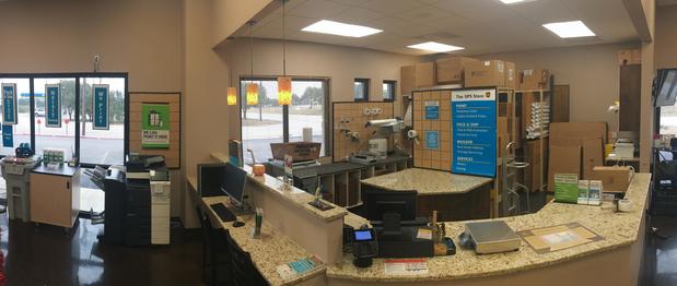 Images The UPS Store
