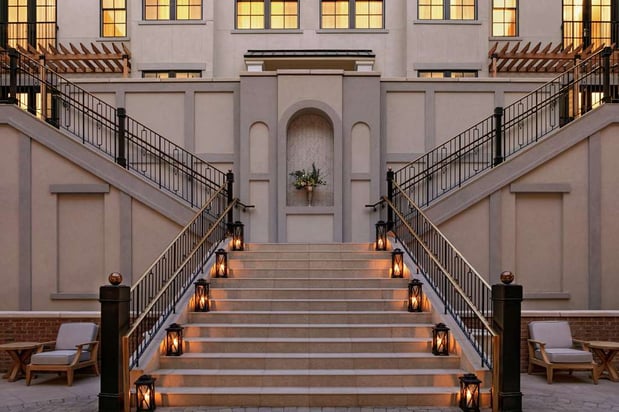 Images The Harpeth Franklin Downtown, Curio Collection by Hilton