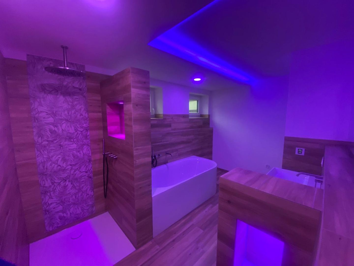 Bilder Fliesen Schwalb