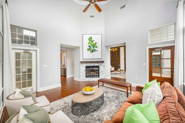 Images MAA Beverly Crest