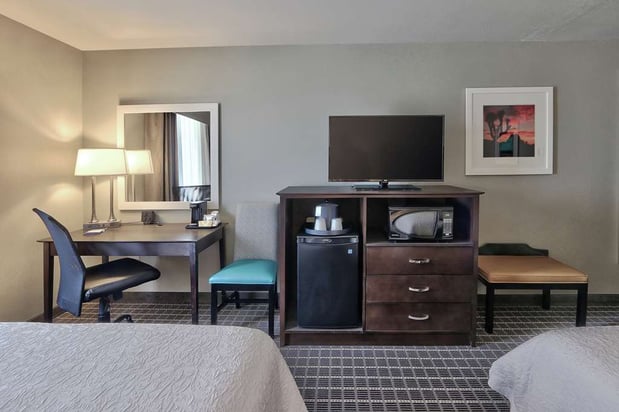 Images Hampton Inn & Suites Albuquerque Airport