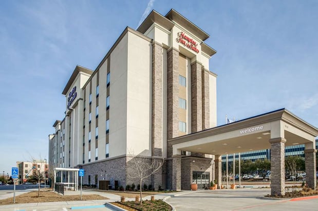 Images Hampton Inn & Suites North Dallas Central Expy