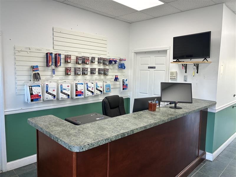 Trunk Space Storage West Babylon Office