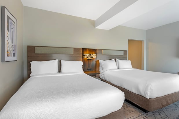 Images Holiday Inn Express & Suites Indianapolis - East by IHG