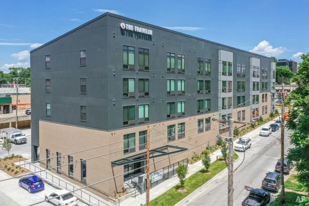 The Traveler Apartments