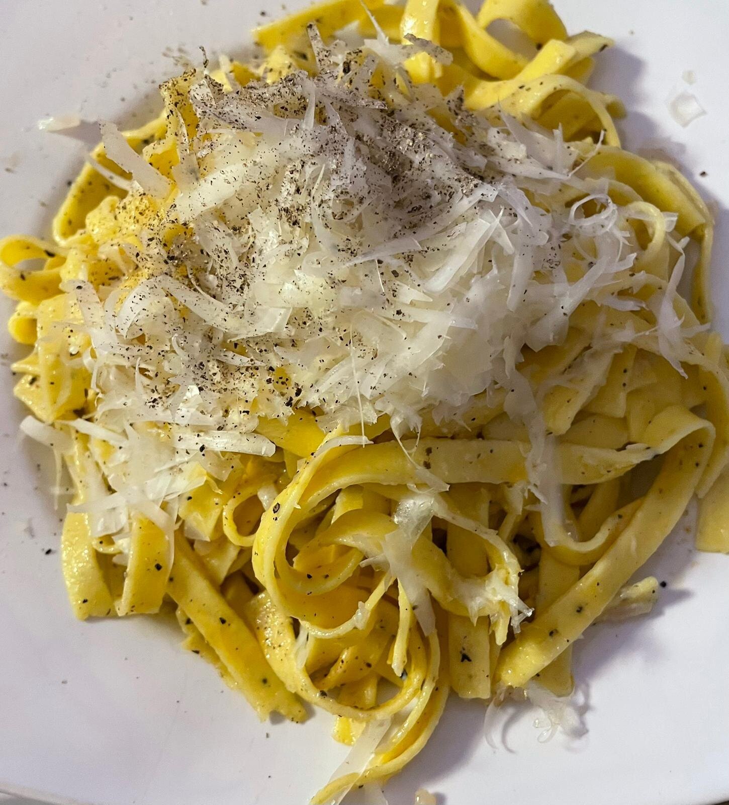 Feinkost & Weinbar Rossano, Pforzheimer Straße 27 in Rutesheim