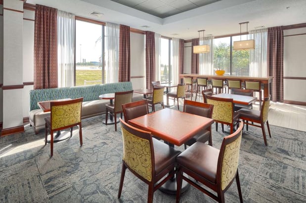 Images Hampton Inn Louisville-Northeast