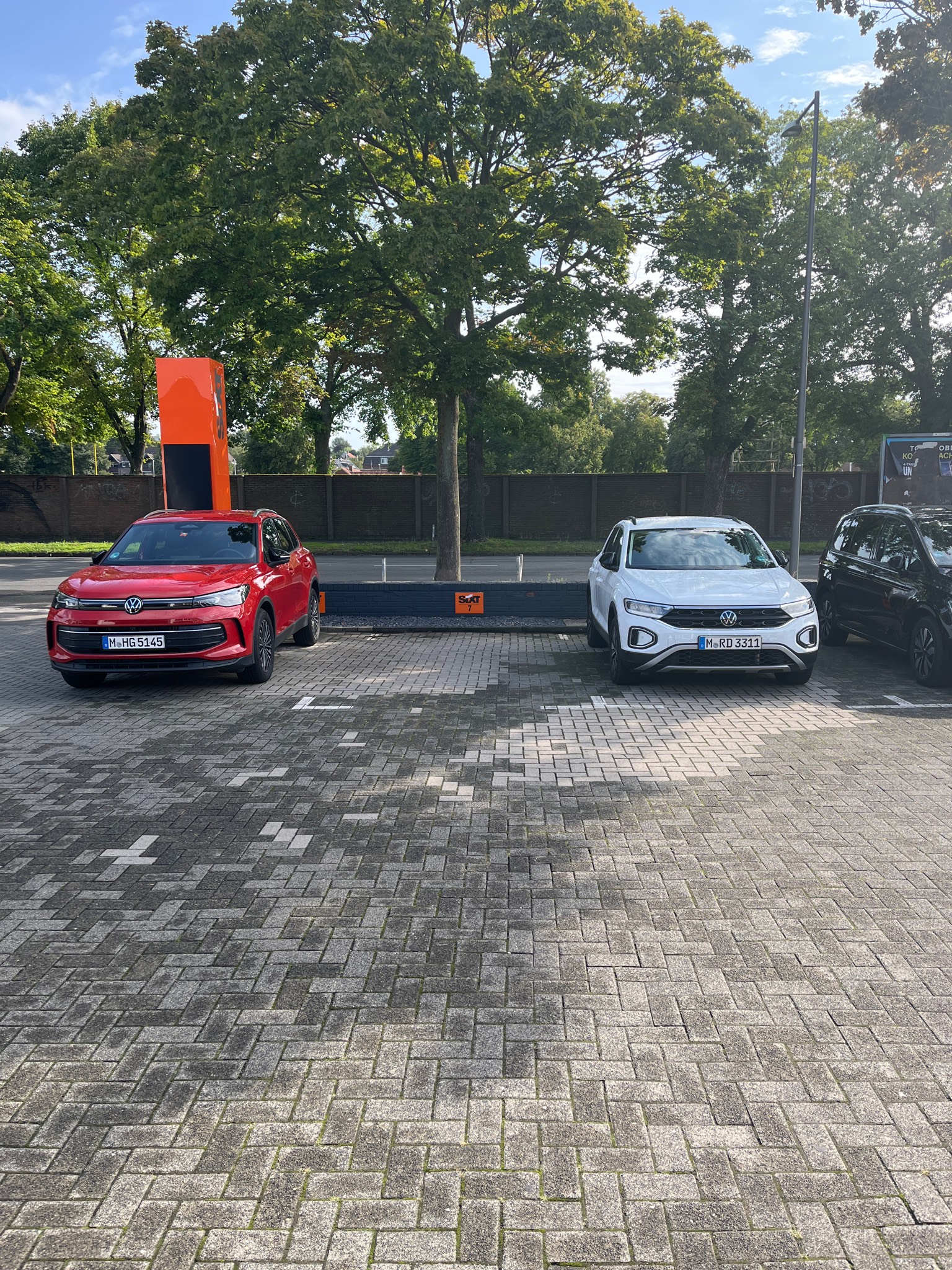 SIXT Autovermietung Krefeld, Sproedentalstr. 4 in Krefeld
