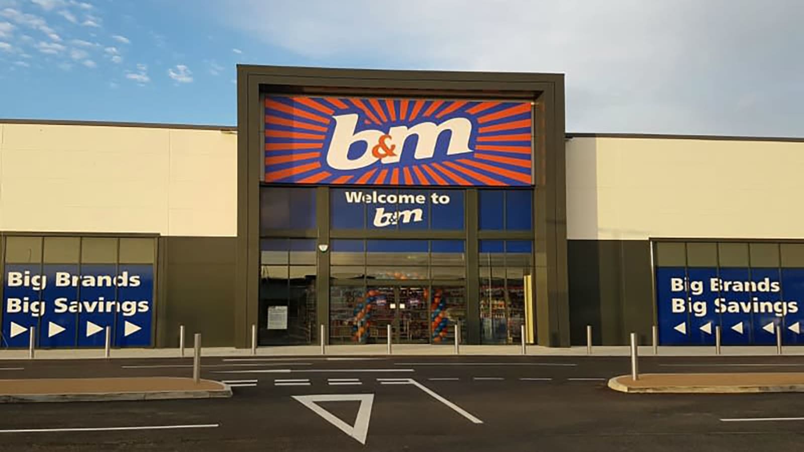 Leigh - Parsonage Retail Park (56)