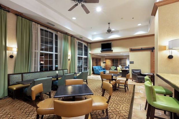 Images Hampton Inn & Suites Austin-Airport