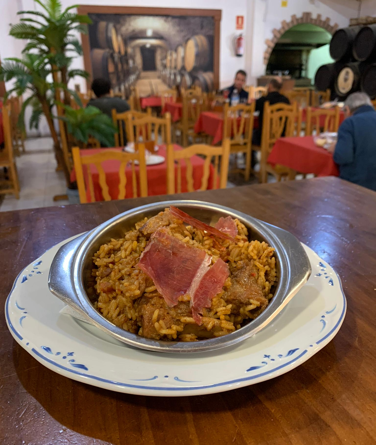 Images Taberna Gastrobar Store