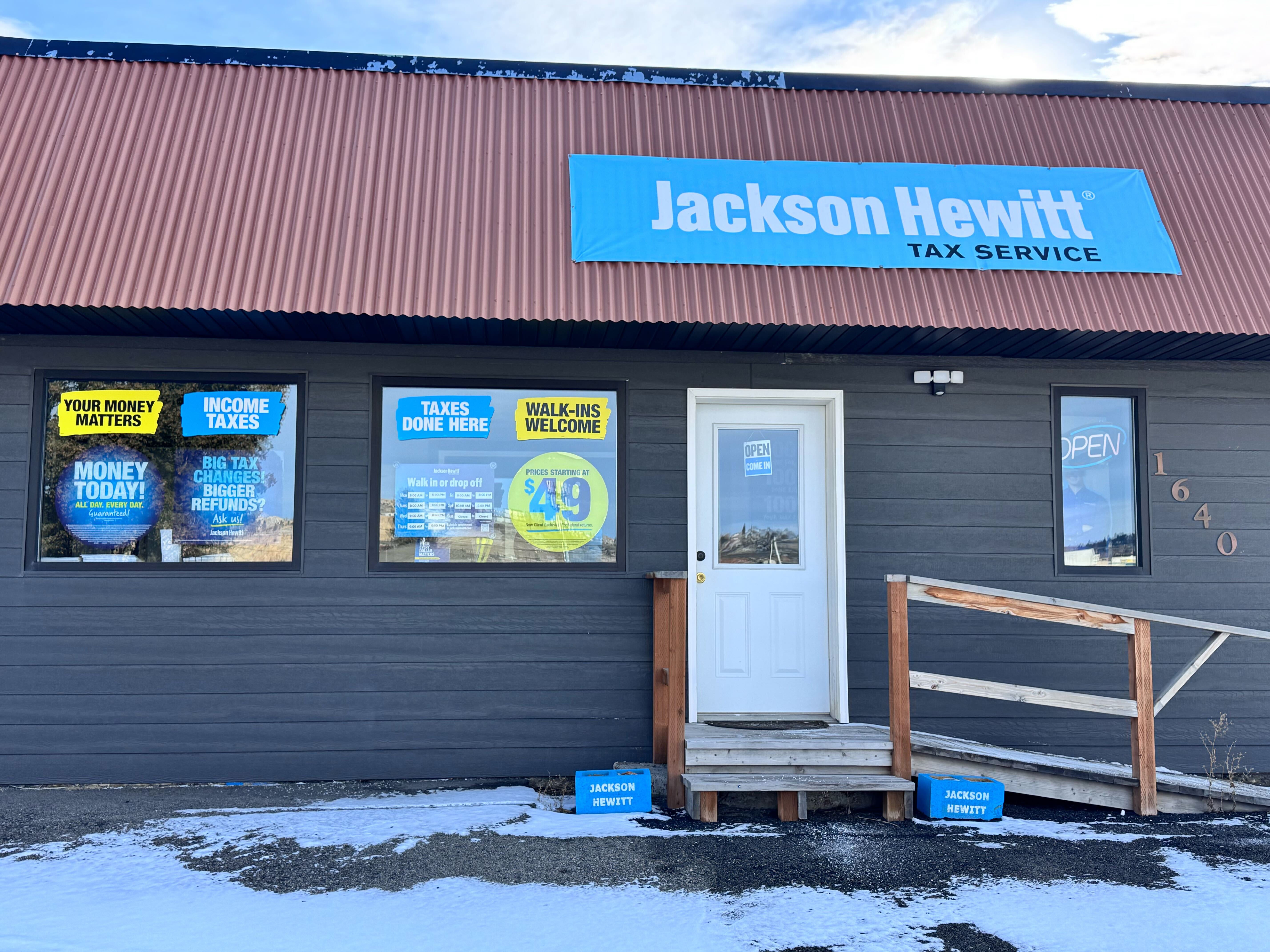 Jackson Hewitt Tax Service Image