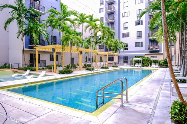 Images Berkshire Coral Gables Apartments