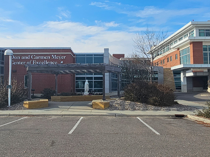 Don & Carmen Meyer Center of Excellence — Avera St. Luke's