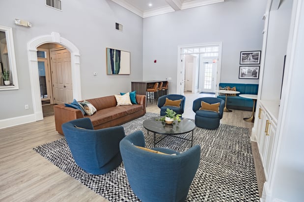 Images The Lodge on the Trail Apartments
