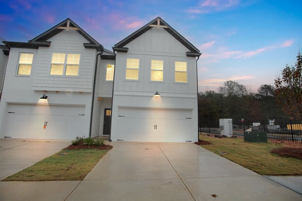 Images Centennial Ridge Townhomes