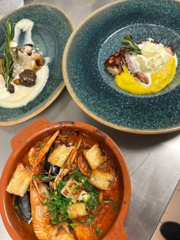 Images Tipico - Italiensk Restaurang