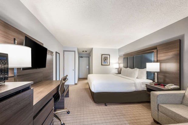 Images SureStay by Best Western SeaTac Airport North