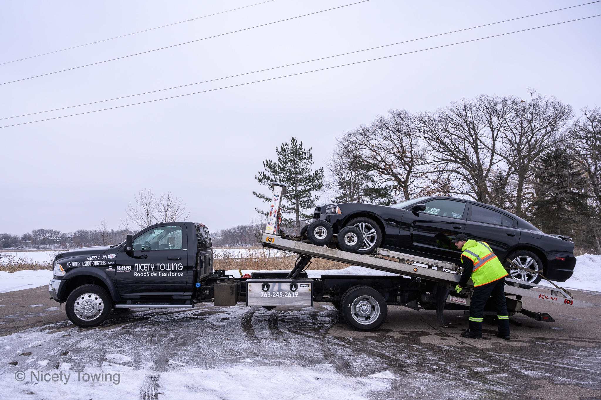 Nicety Towing Photo