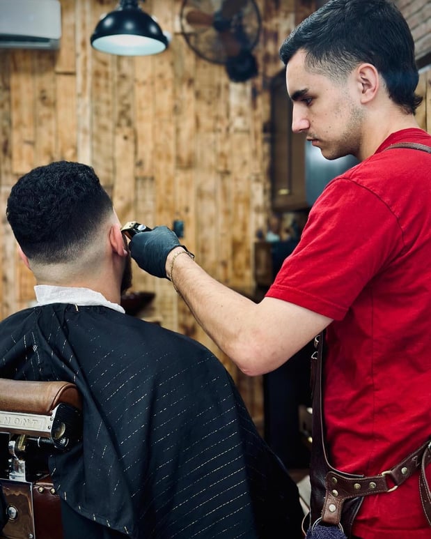 Images Lionsden Barbershop