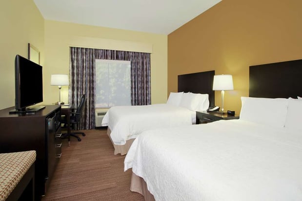 Images Hampton Inn Winfield