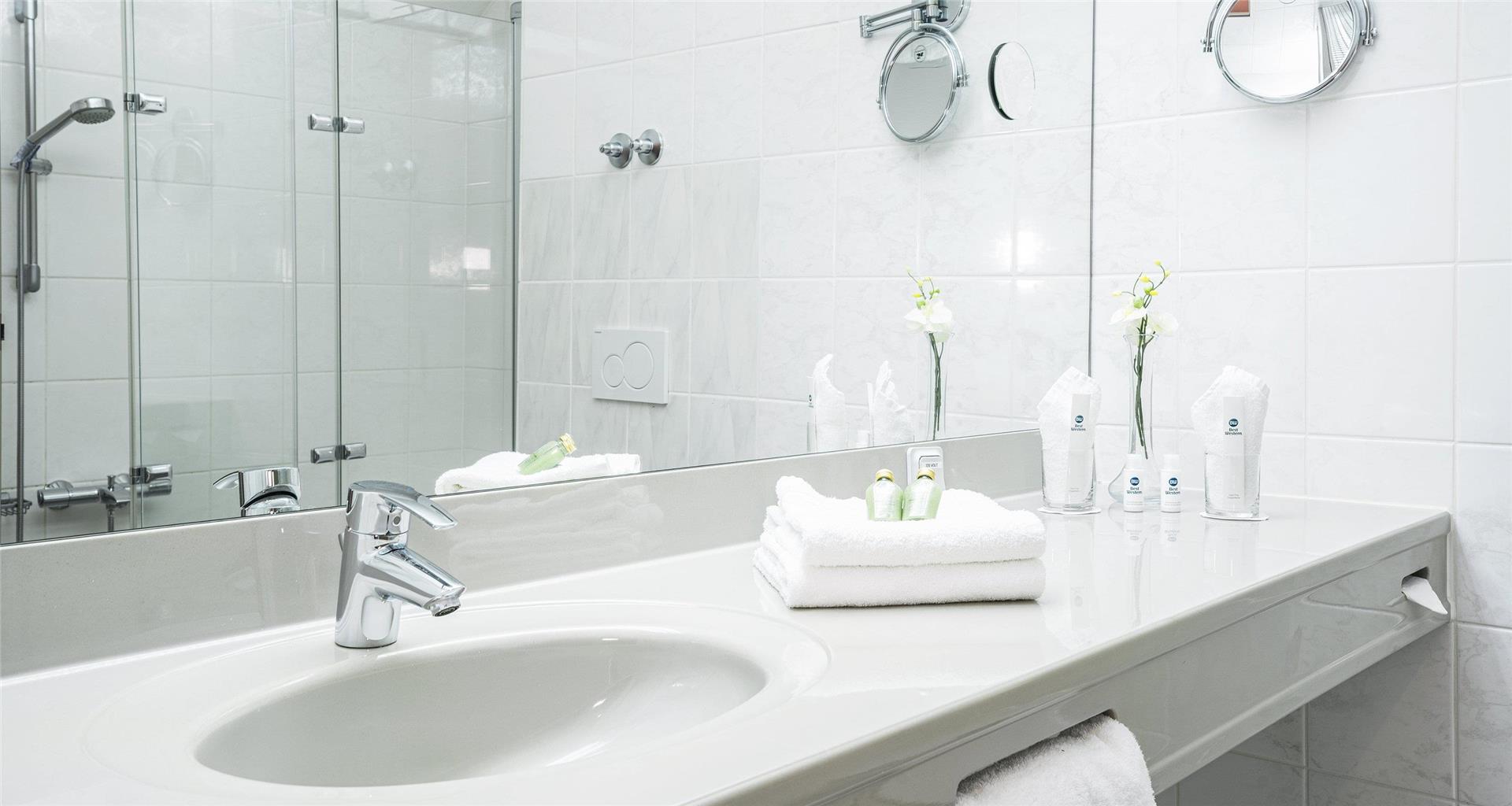Best Western Victor's Residenz-Hotel Rodenhof, Kálmánstraße 47-51 in Saarbruecken