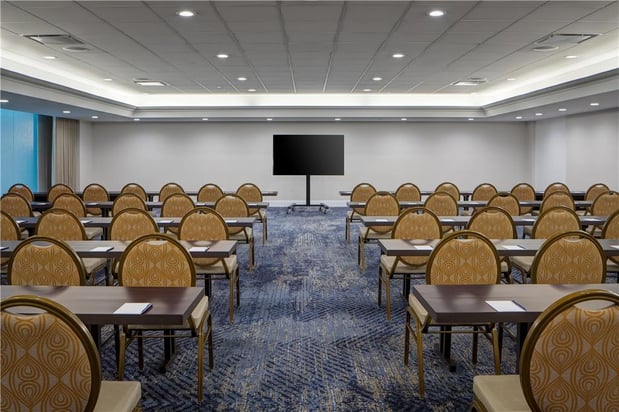 Images Amway Grand Plaza, Curio Collection by Hilton