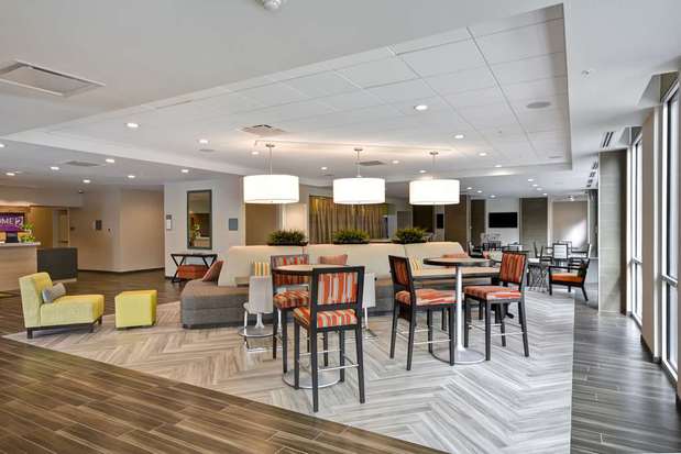 Images Home2 Suites by Hilton Dallas Downtown at Baylor Scott & White