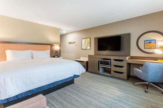 Images Hampton Inn & Suites Guymon