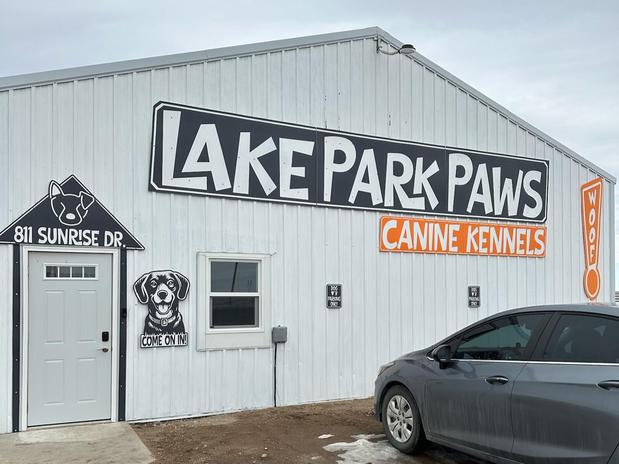 Images Lake Park Paws