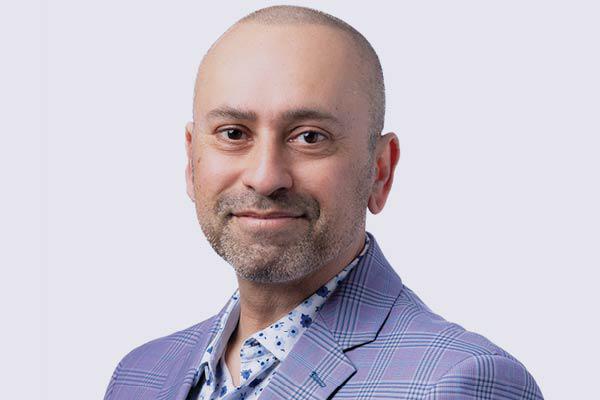 Dr. Meet Chande, Optometry Partner in our Erin Mills Town Centre store
