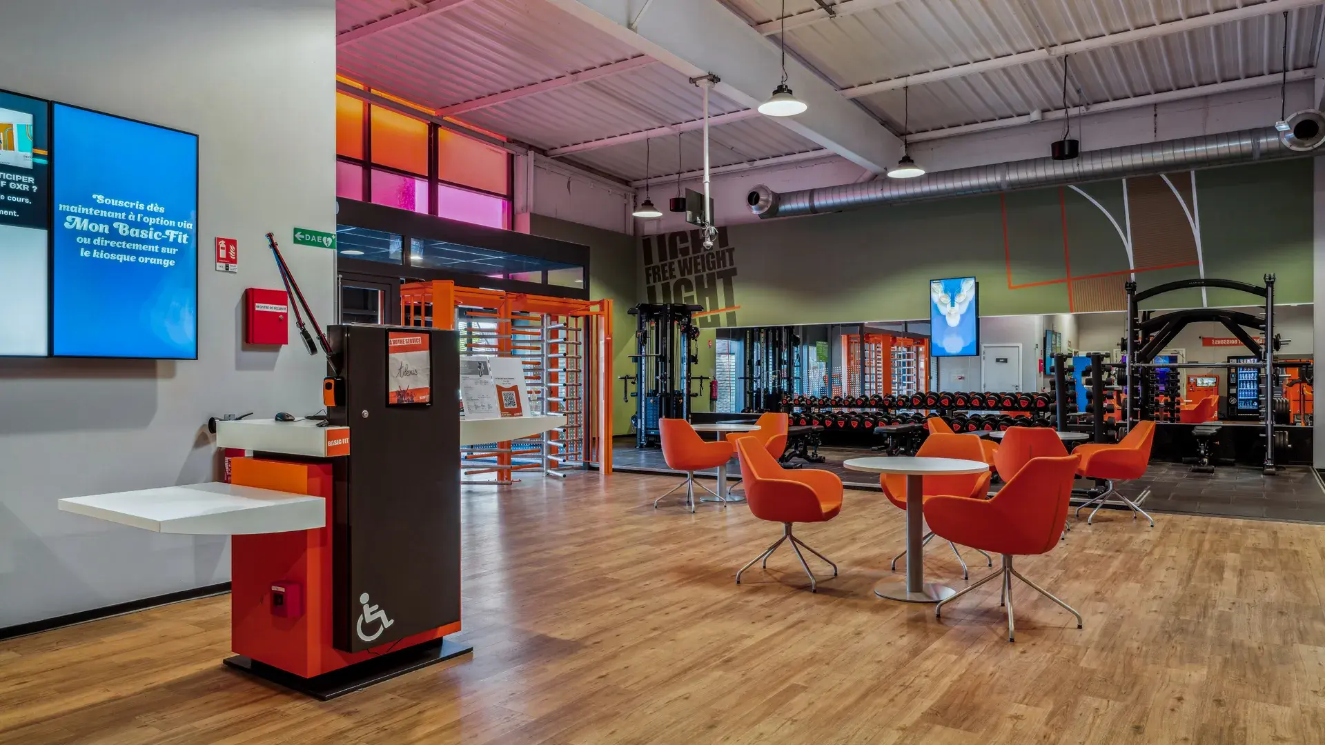 Images Basic-Fit 24/7