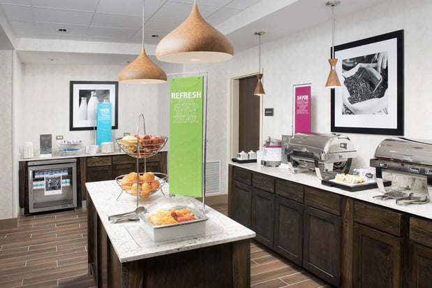 Images Hampton Inn & Suites San Antonio Lackland AFB SeaWorld