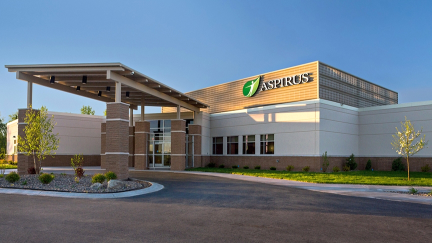 photo of Aspirus Houghton Clinic front entrance