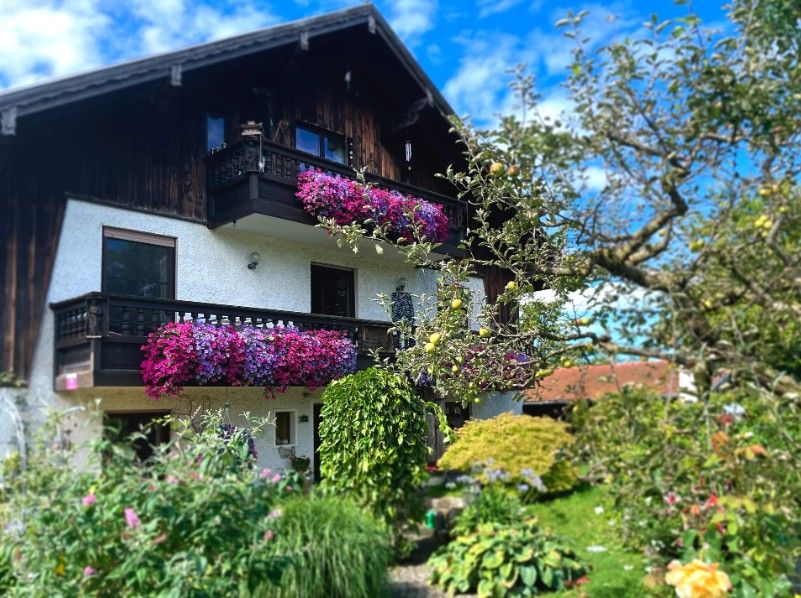 Praxis Menri Ortner Inh. Katharina Ortner, Rothenfelder Str. 15 in Andechs