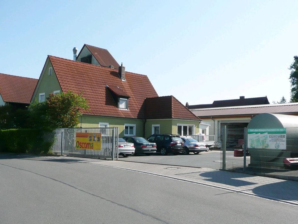 Lagerhaus Oeffner, Siedlerstrasse 2 in Hemhofen