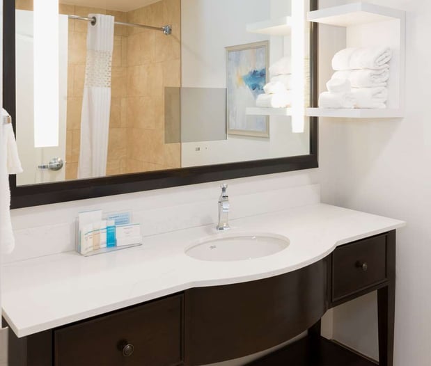 Images Hampton Inn & Suites Charlotte/SouthPark at Phillips Place
