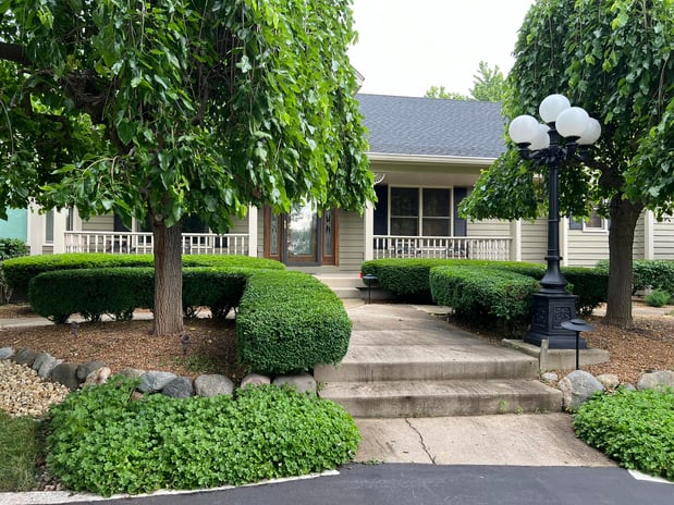 Images Leo's Landscaping & Tree Service