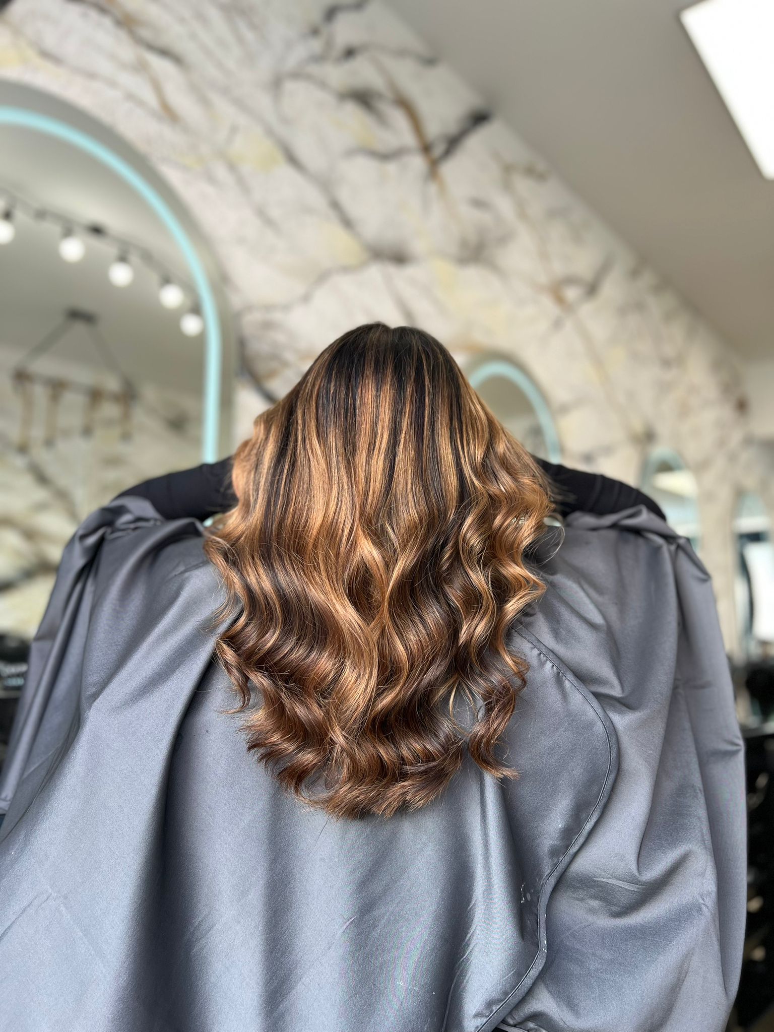 Bilder Luxe Locks Hairstudio - Ihr Friseur Nürnberg