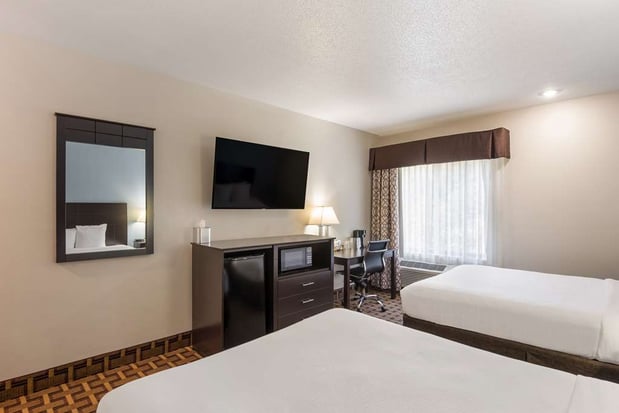 Images SureStay Plus by Best Western Coralville Iowa City