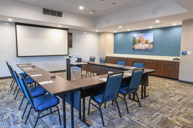 Images Hampton Inn & Suites Cincinnati Liberty Township