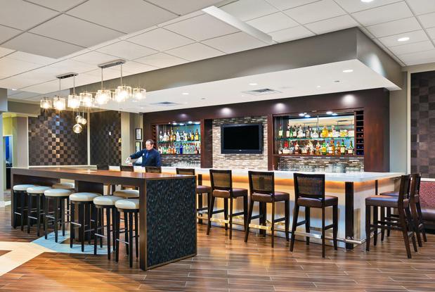Images Holiday Inn Tyler - Conference Center by IHG