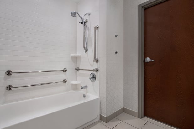 Images Holiday Inn Express & Suites Terre Haute by IHG
