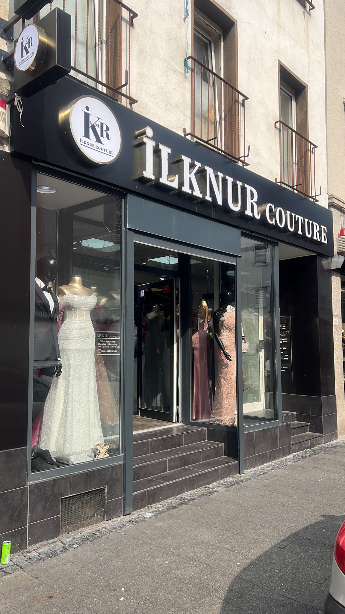 Kundenbild groß 84 Ilknur Couture