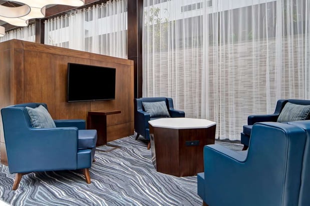 Images Embassy Suites by Hilton Syracuse