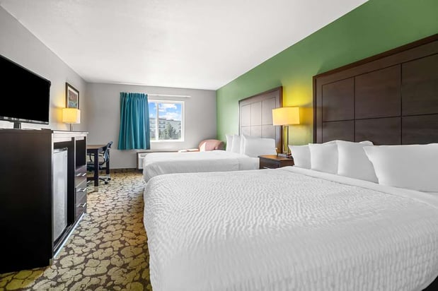 Images SureStay Plus by Best Western Bettendorf